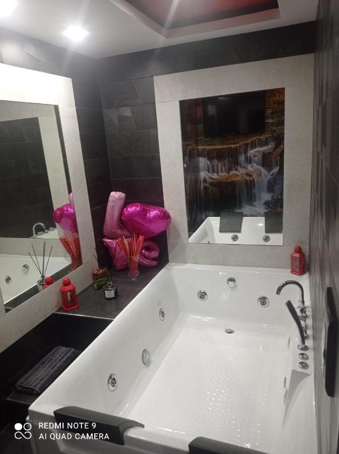 Suite Holiday House Bonaccorso Катанія Екстер'єр фото