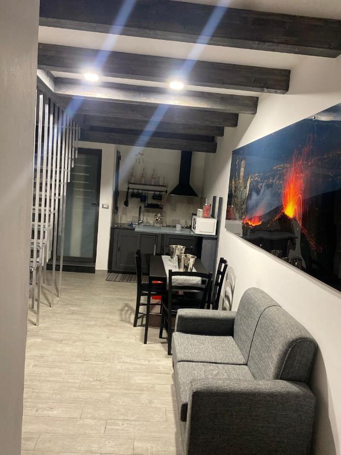 Suite Holiday House Bonaccorso Катанія Екстер'єр фото