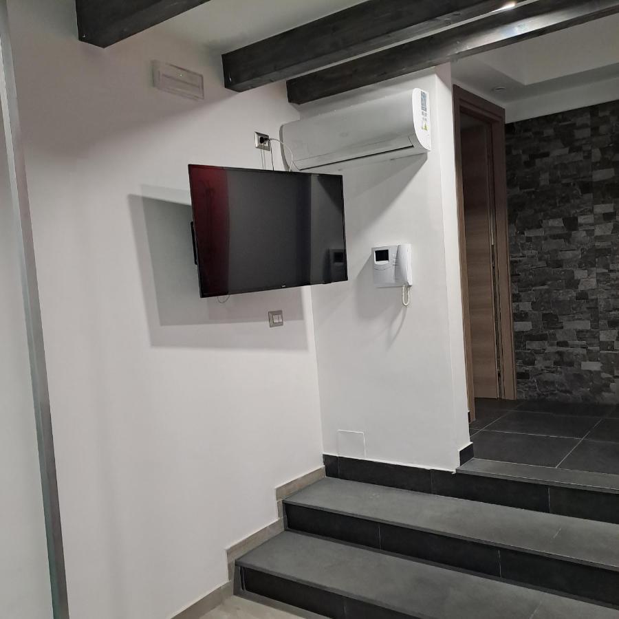 Suite Holiday House Bonaccorso Катанія Екстер'єр фото