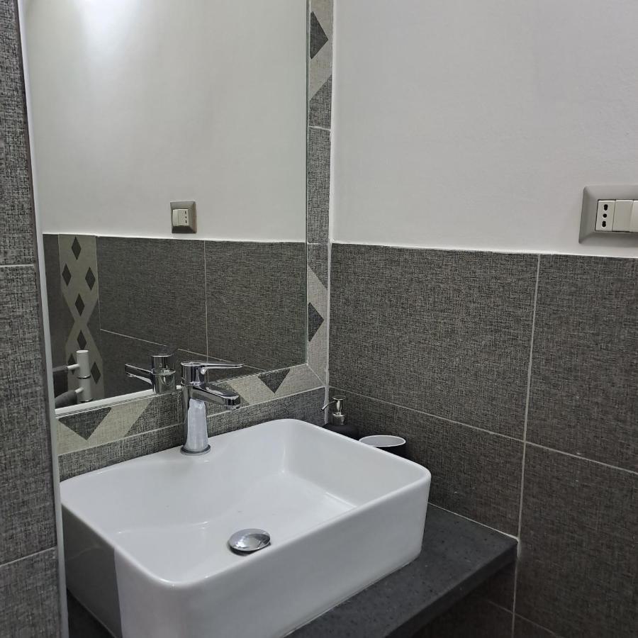 Suite Holiday House Bonaccorso Катанія Екстер'єр фото